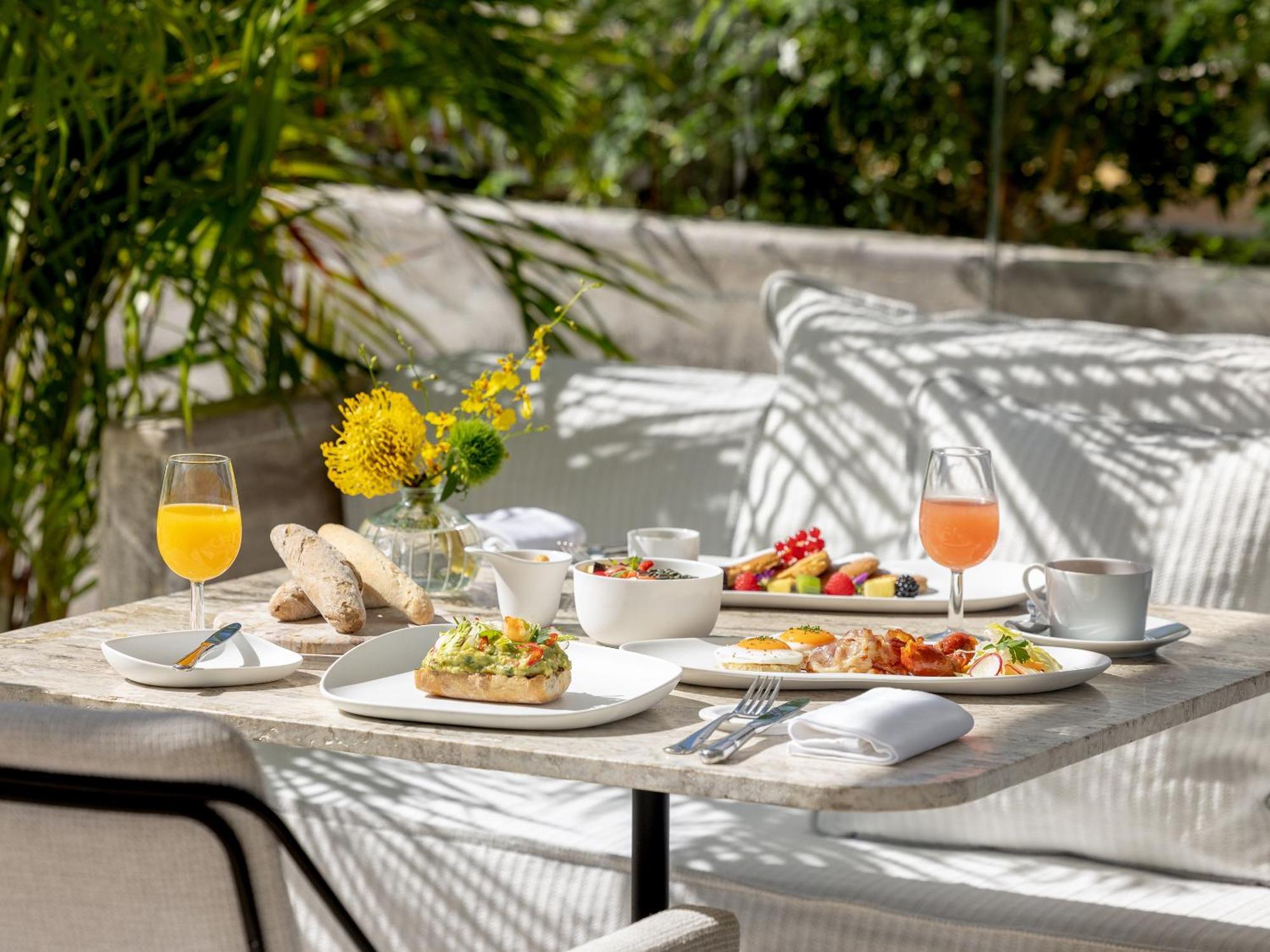 The Dolli At Acropolis, A Hotel To Live Atenas Exterior foto